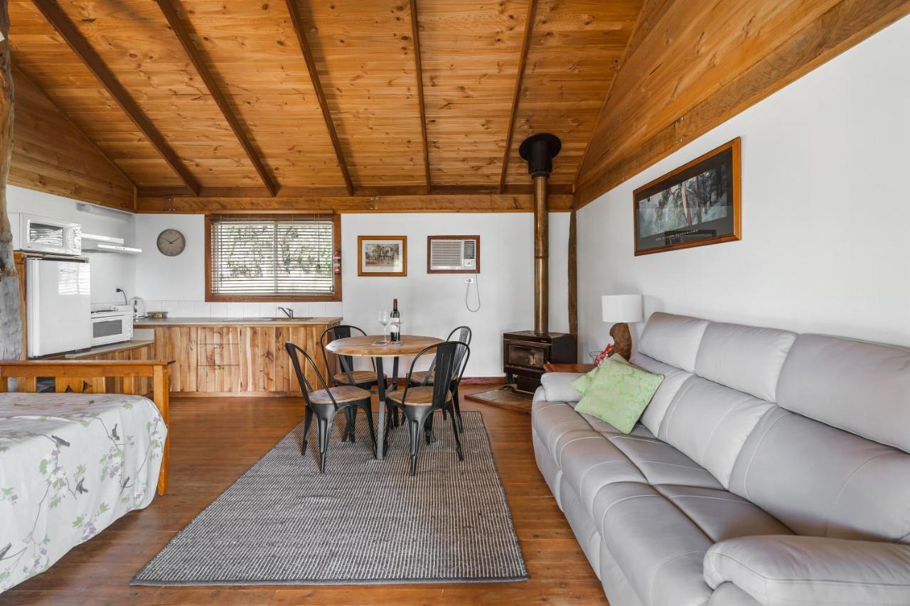 Gaddleen Grove Cottages Wodonga Εξωτερικό φωτογραφία